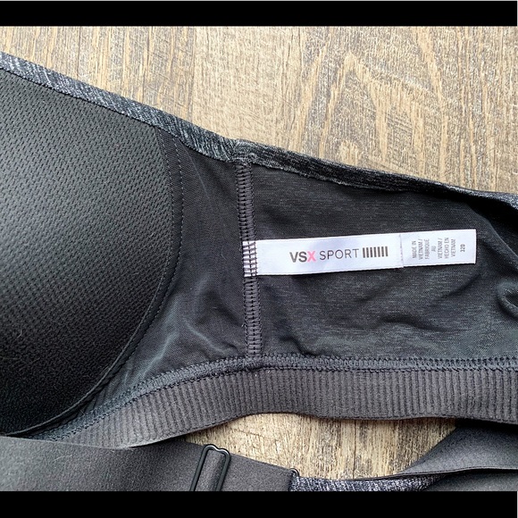 VICTORIA’S SECRET Sports Bra - Picture 3 of 3